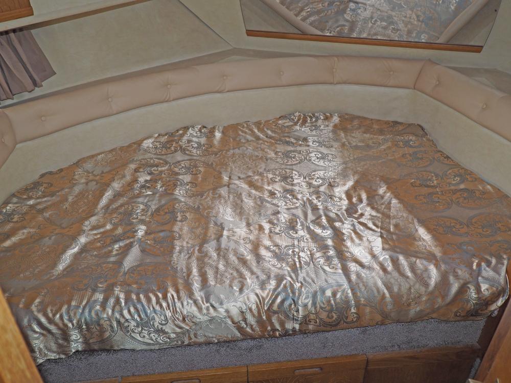 Vorschiff, Innenausstattung